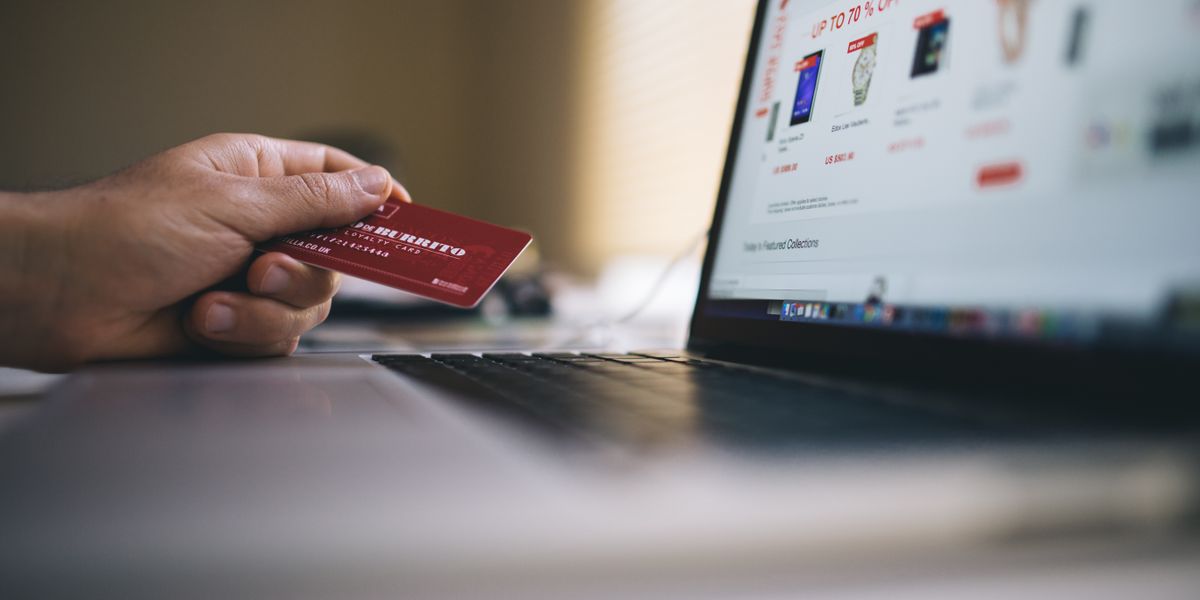 Shopify vs WordPress/WooCommerce: Which Platform Should You Choose?